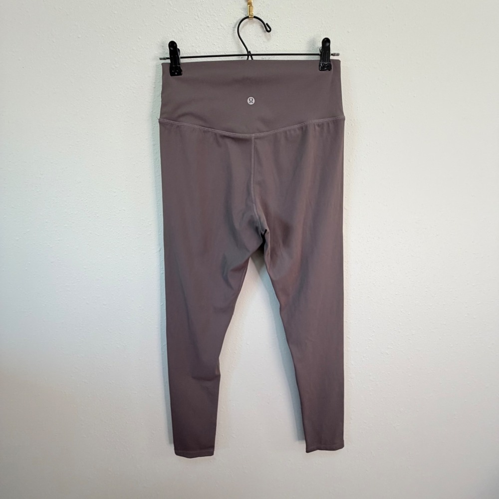 Lululemon High Rise Leggings Womens Mauve Taupe 7/8 Yoga Athleisure No Size Tag - Picture 3 of 14